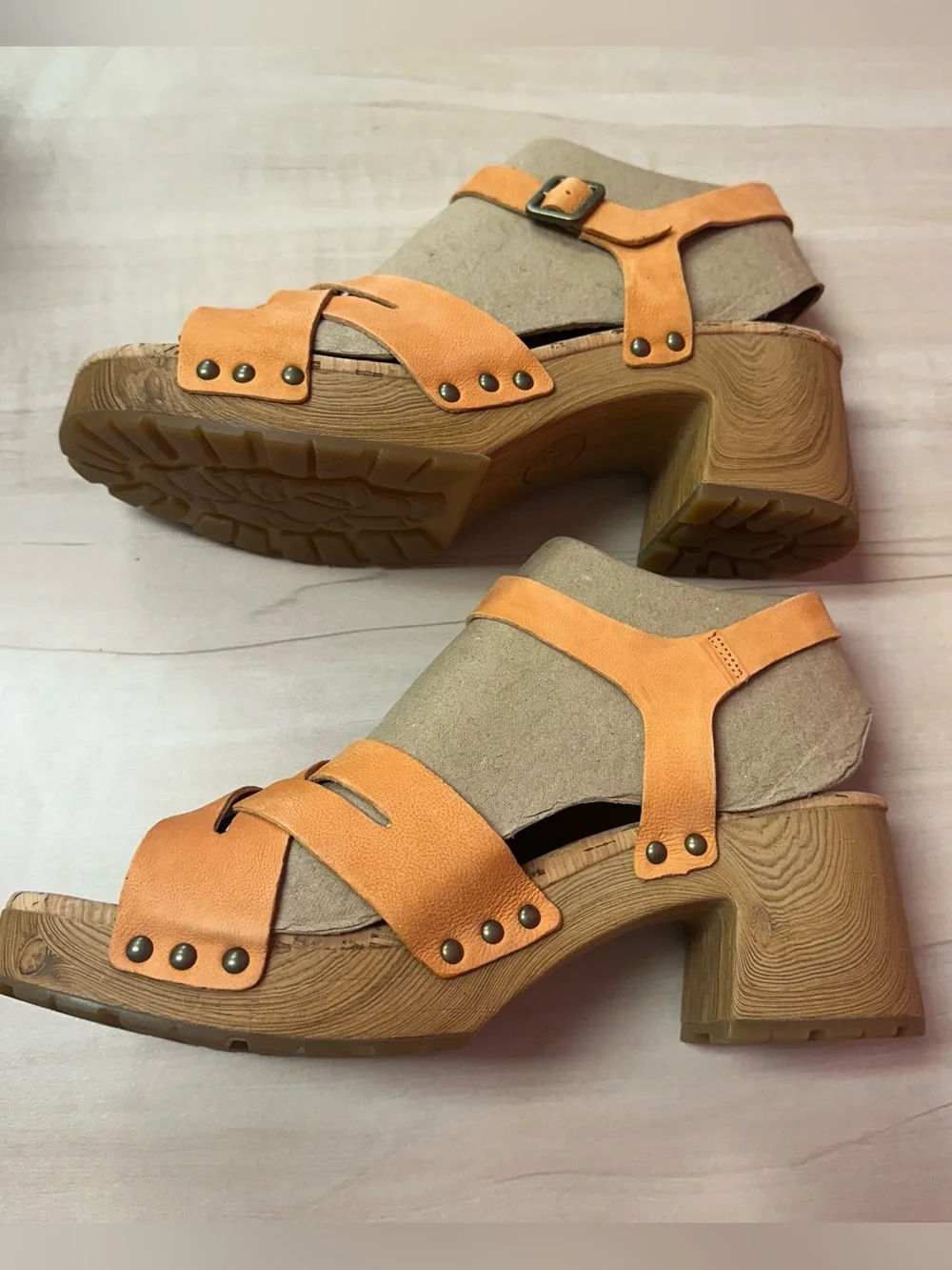Kork-Ease Orange Leather Crisscross Platform Sandals